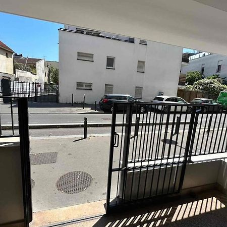 Very Quiet Apartment With Balcony Saint-Denis  Eksteriør billede
