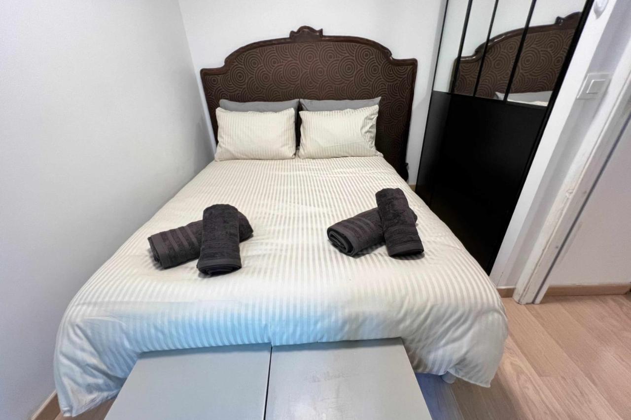 Very Quiet Apartment With Balcony Saint-Denis  Eksteriør billede